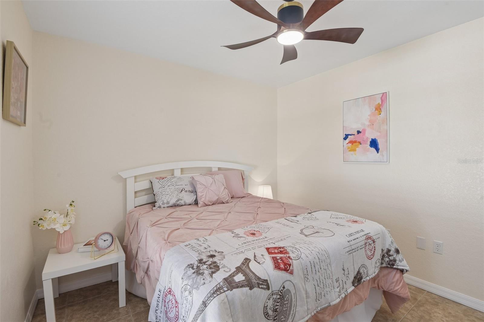 1866 BETTY LN — photo 28