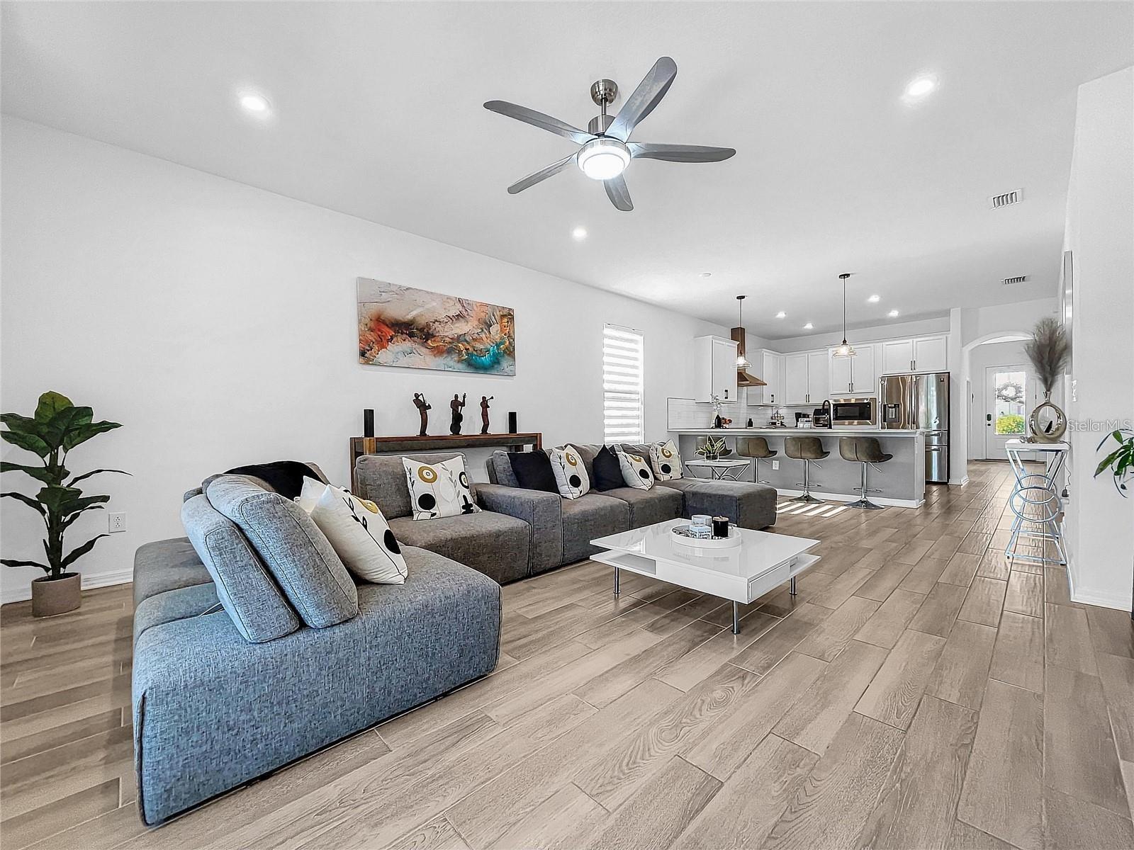 34208 EVERGREEN HILL CT — photo 13