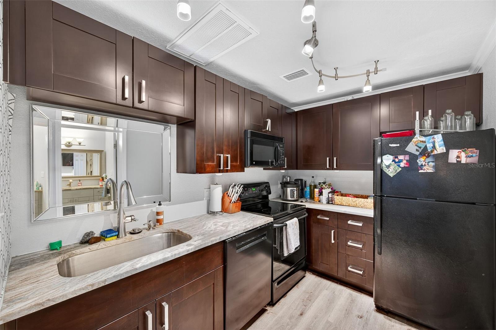 4924 BEACH DR SE #F — photo 9