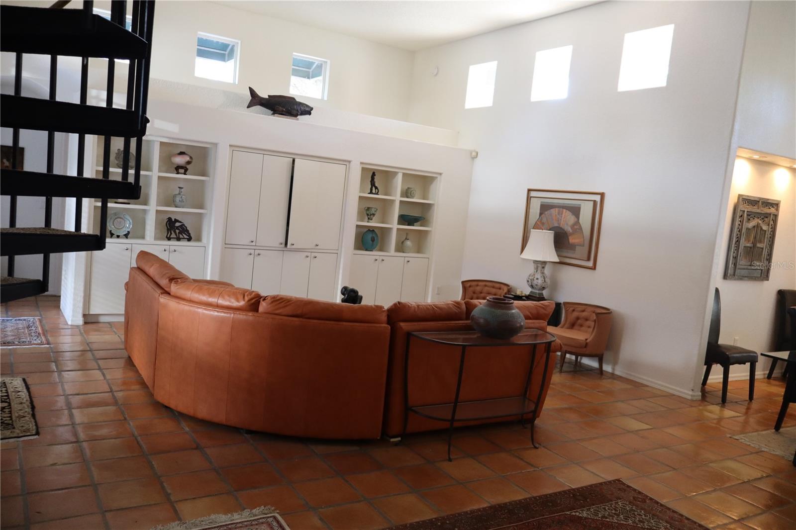 1630 BONITA LN — photo 8