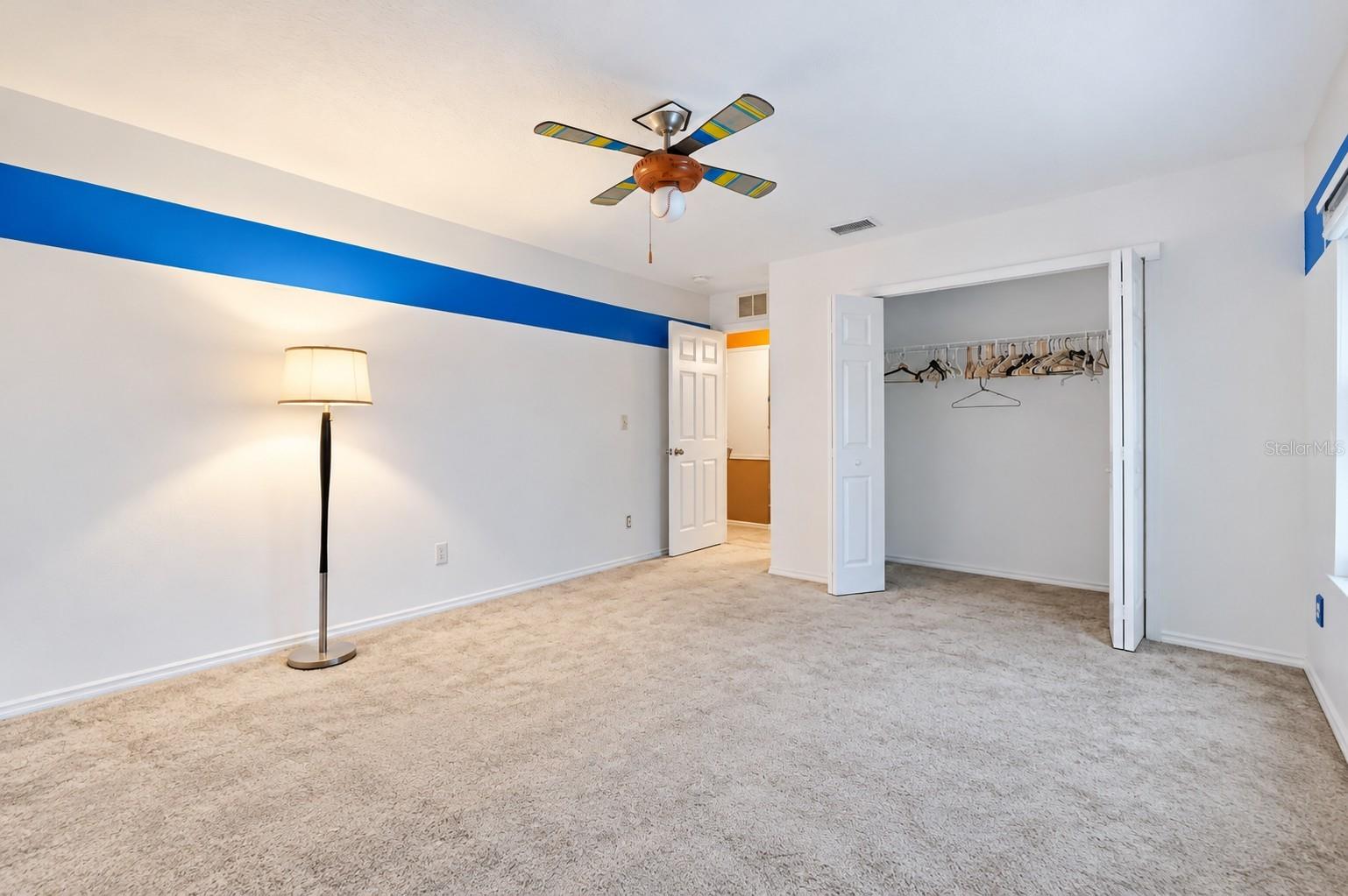 13611 VANDERBILT RD — photo 33