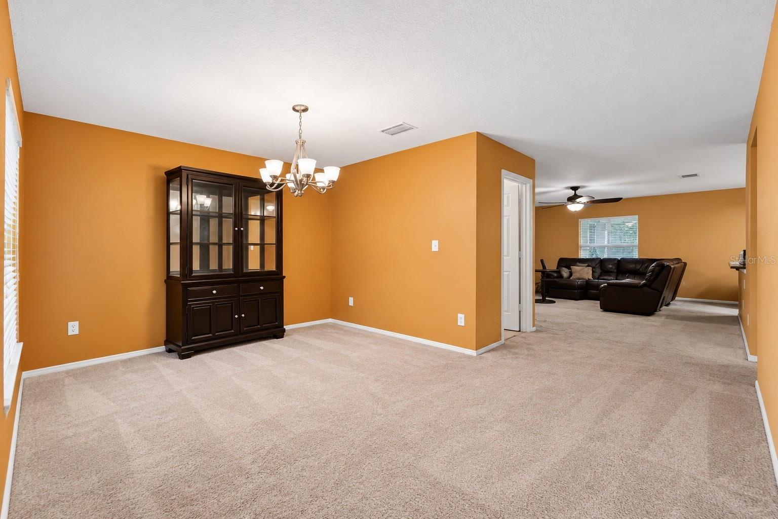 13611 VANDERBILT RD — photo 7