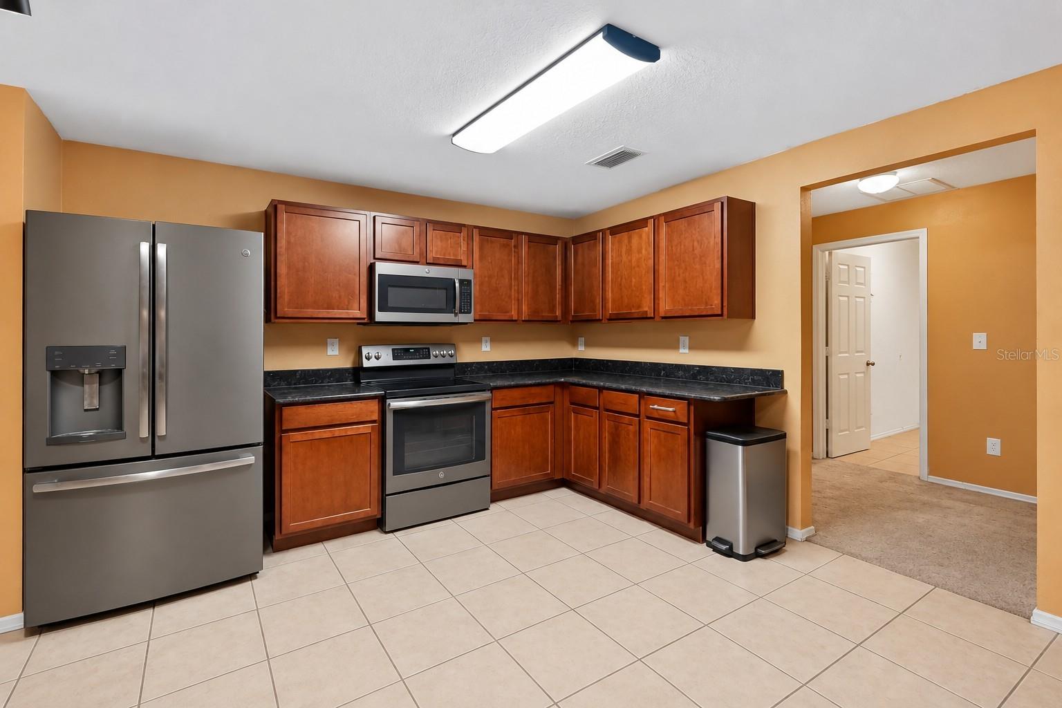 13611 VANDERBILT RD — photo 12