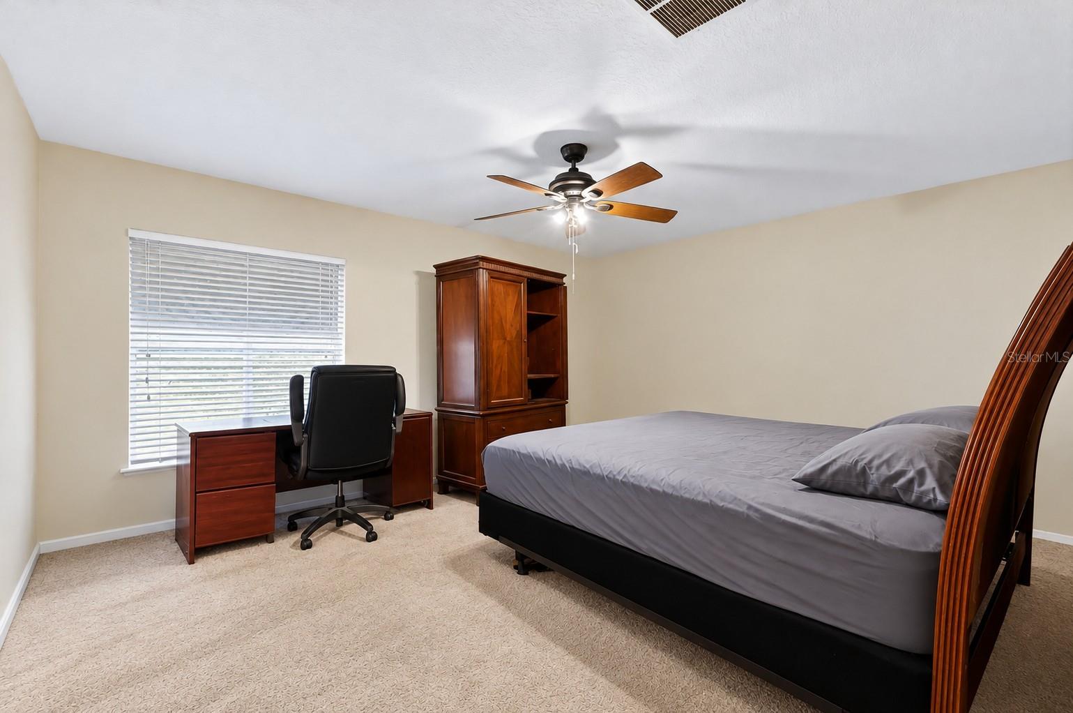 13611 VANDERBILT RD — photo 24