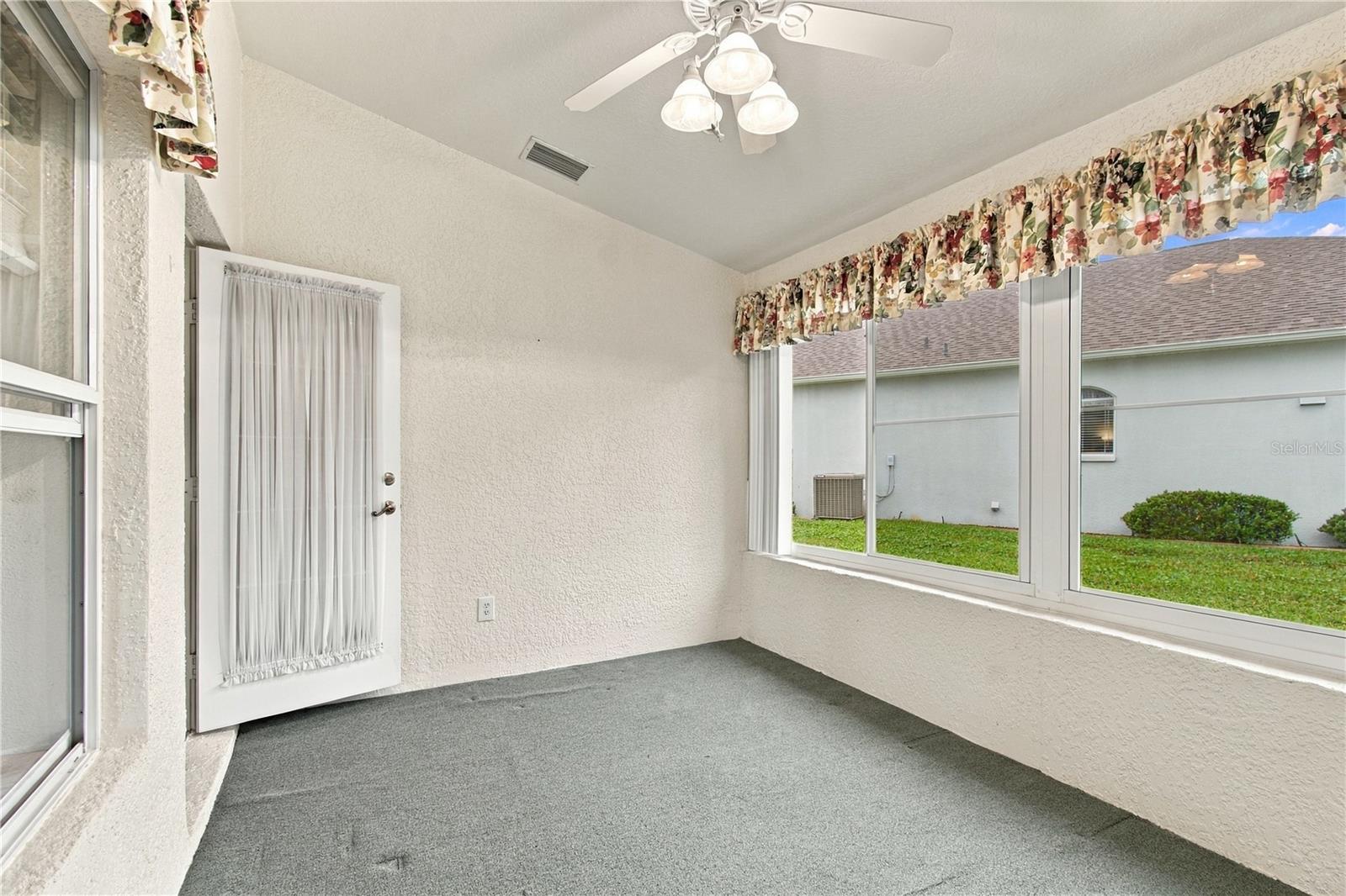 11508 BLOOMINGTON CT — photo 22