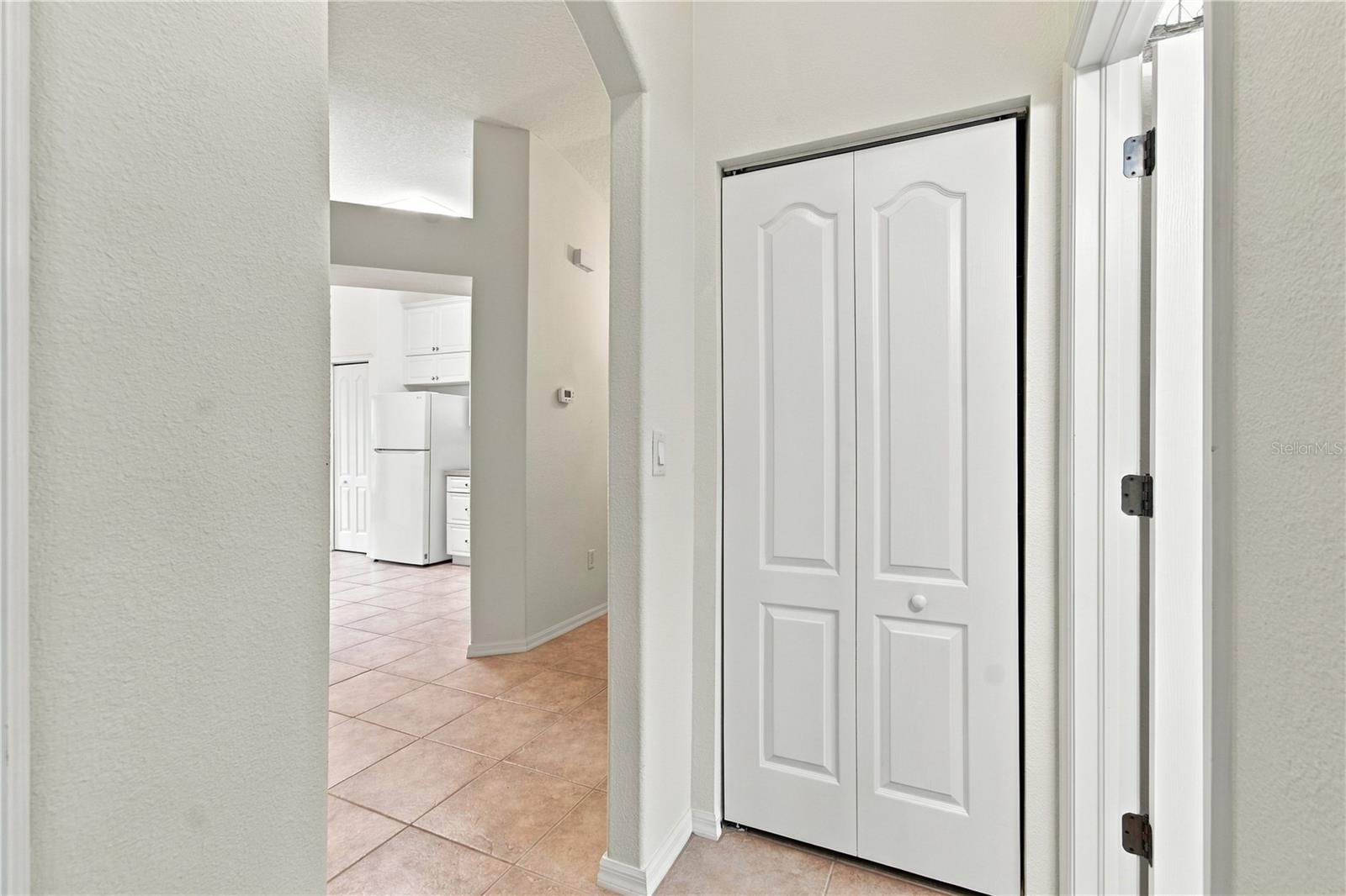 11508 BLOOMINGTON CT — photo 34