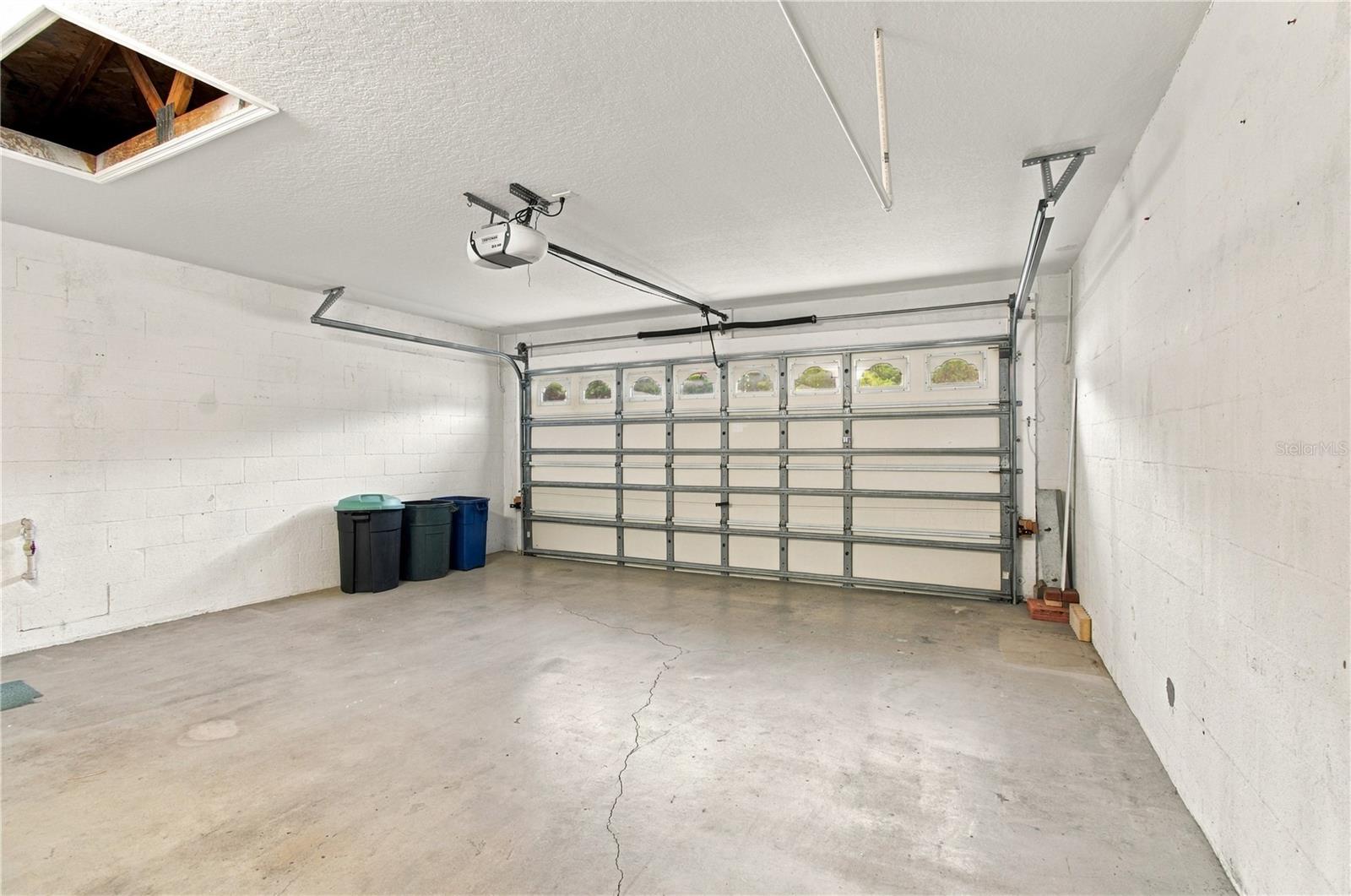 11508 BLOOMINGTON CT — photo 48