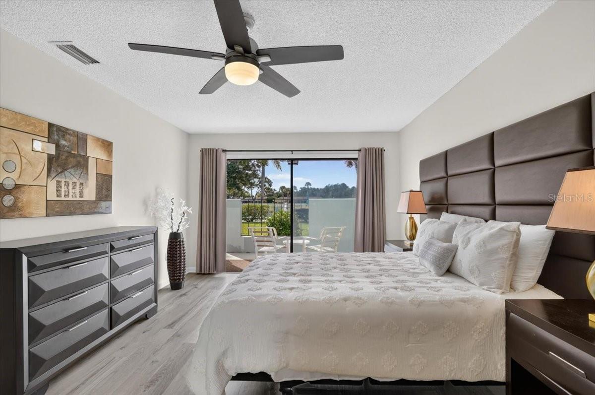 2319 LAKESIDE MEWS #B3 — photo 13