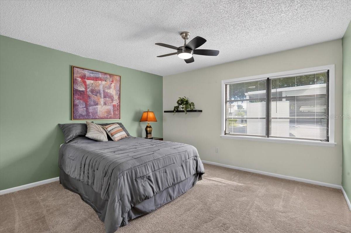 2319 LAKESIDE MEWS #B3 — photo 24