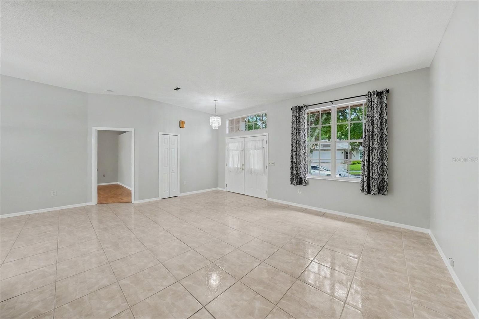 907 BRITTANY PARK BLVD — photo 4