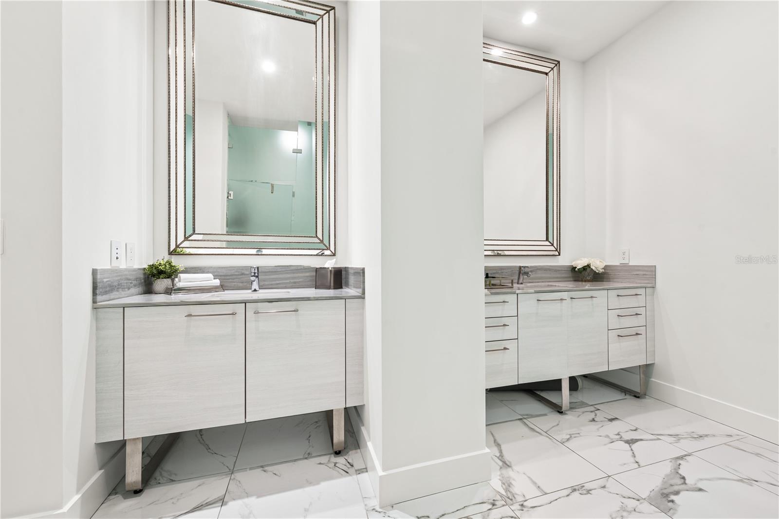 1155 N GULFSTREAM AVE #208 — photo 35