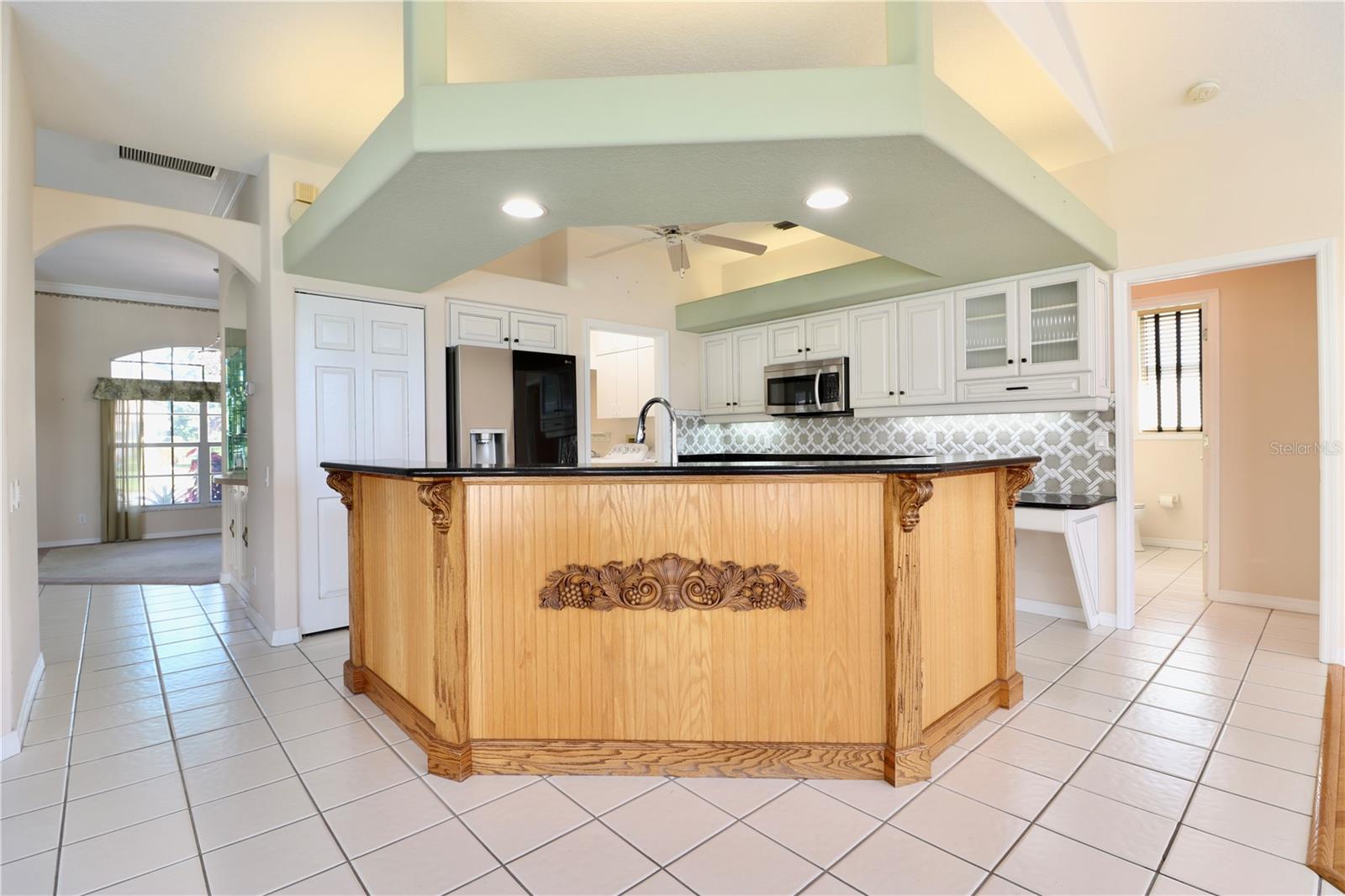 5829 CARRIAGE DR — photo 12