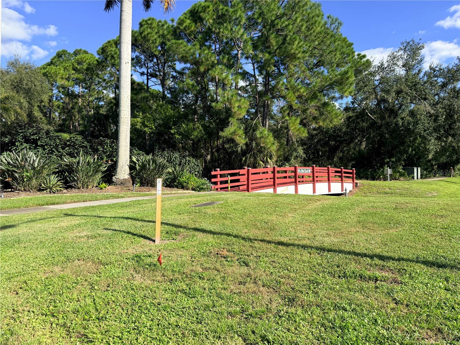 5829 CARRIAGE DR — photo 36