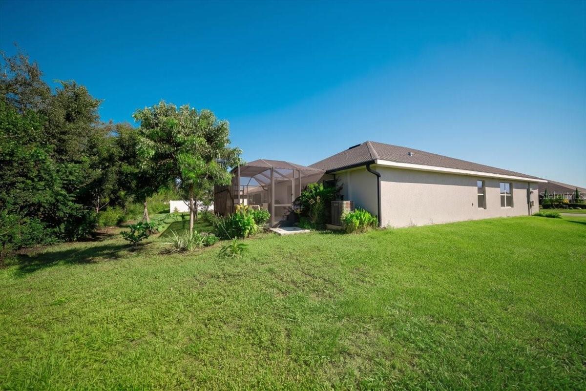 2588 AVERLAND LOOP — photo 49