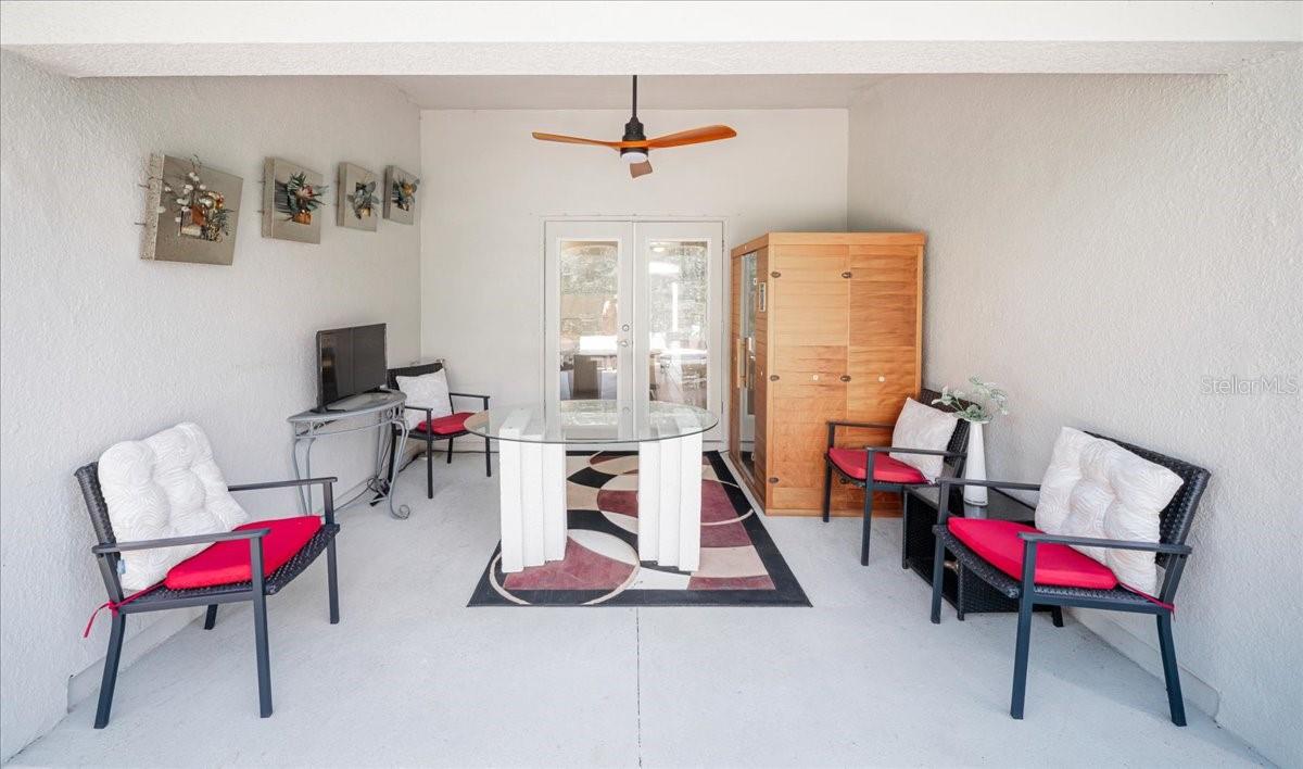 2588 AVERLAND LOOP — photo 40