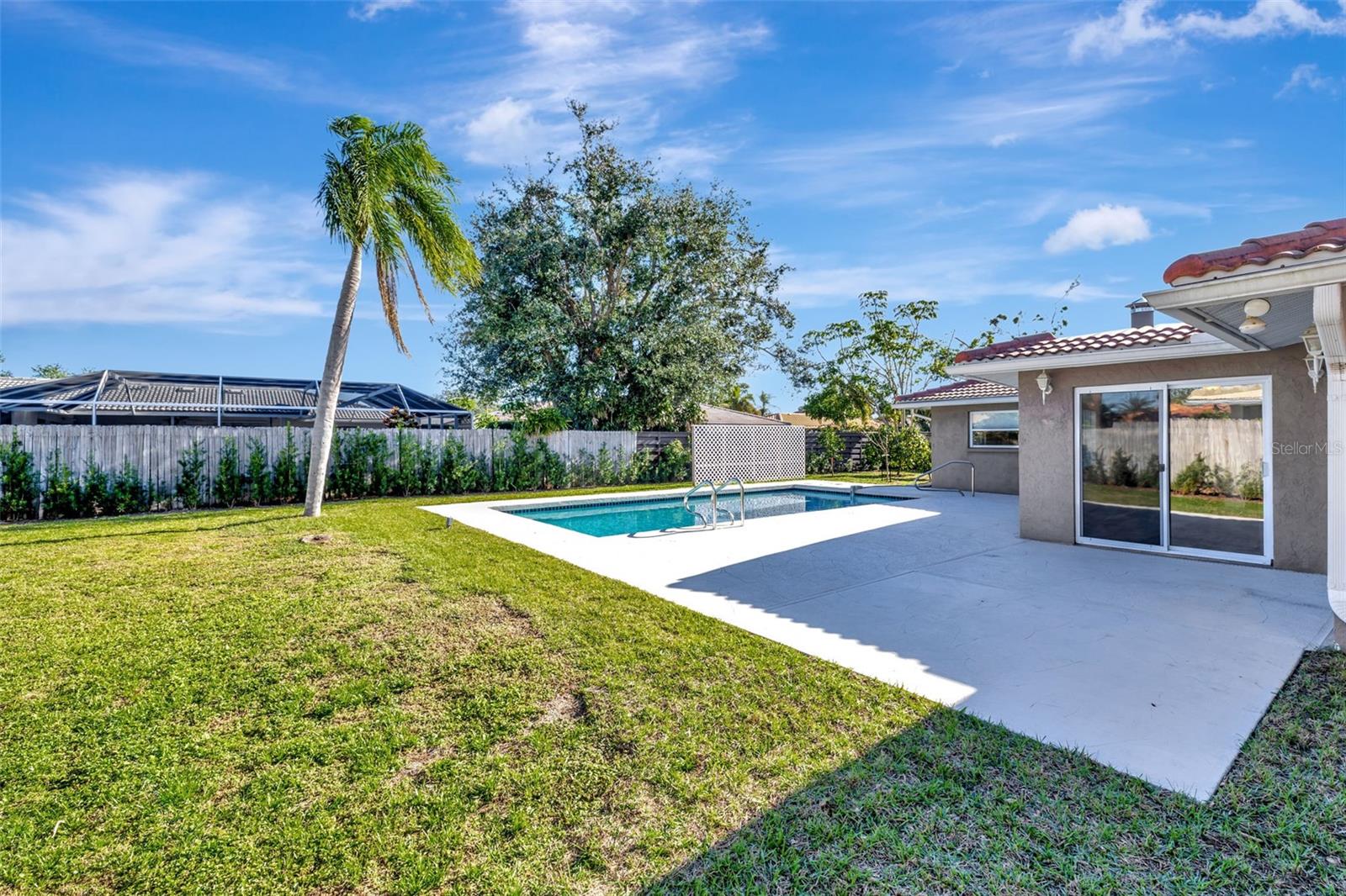 2851 HARDEE DR — photo 27