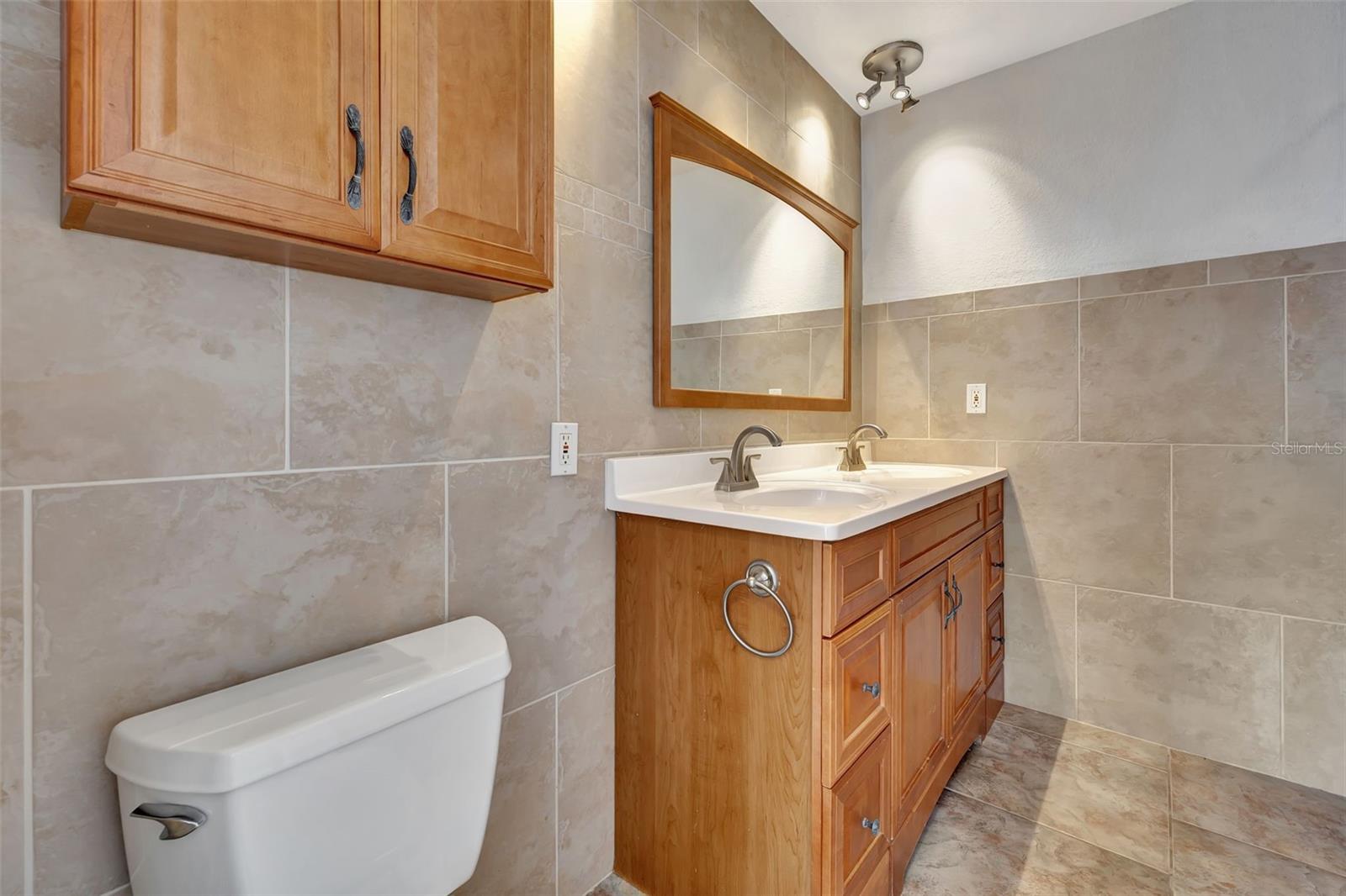 2851 HARDEE DR — photo 23