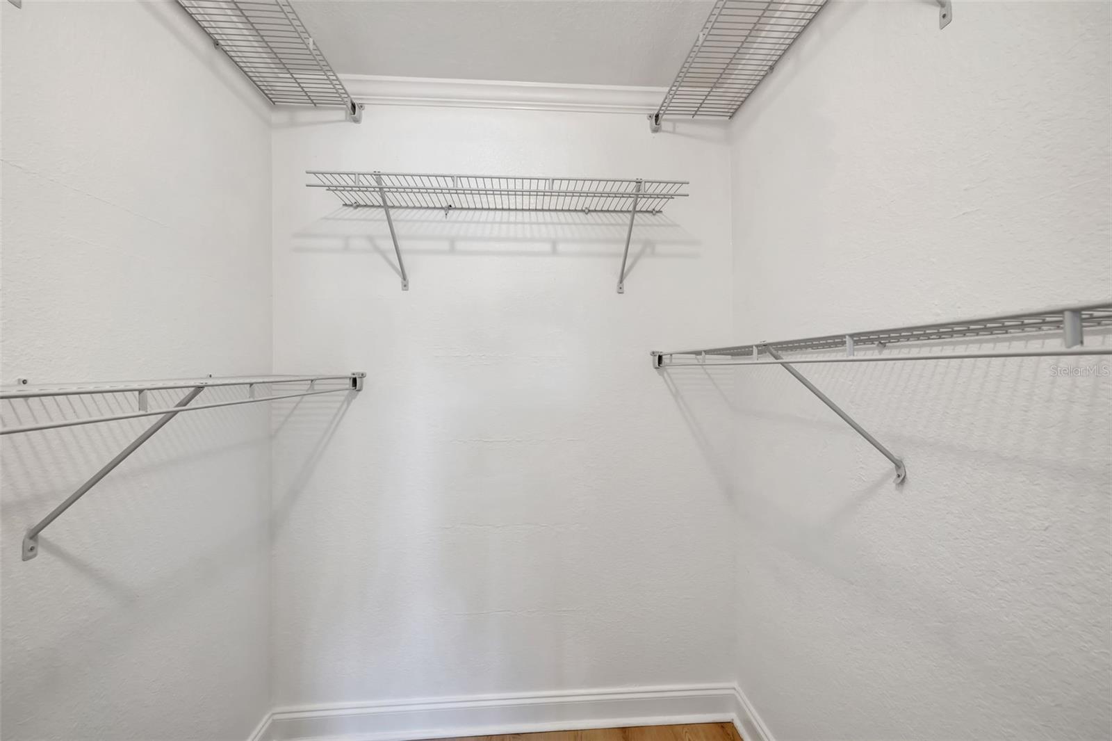 2851 HARDEE DR — photo 16