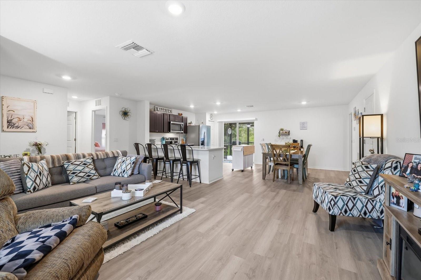 5641 CISSUS AVE — photo 14