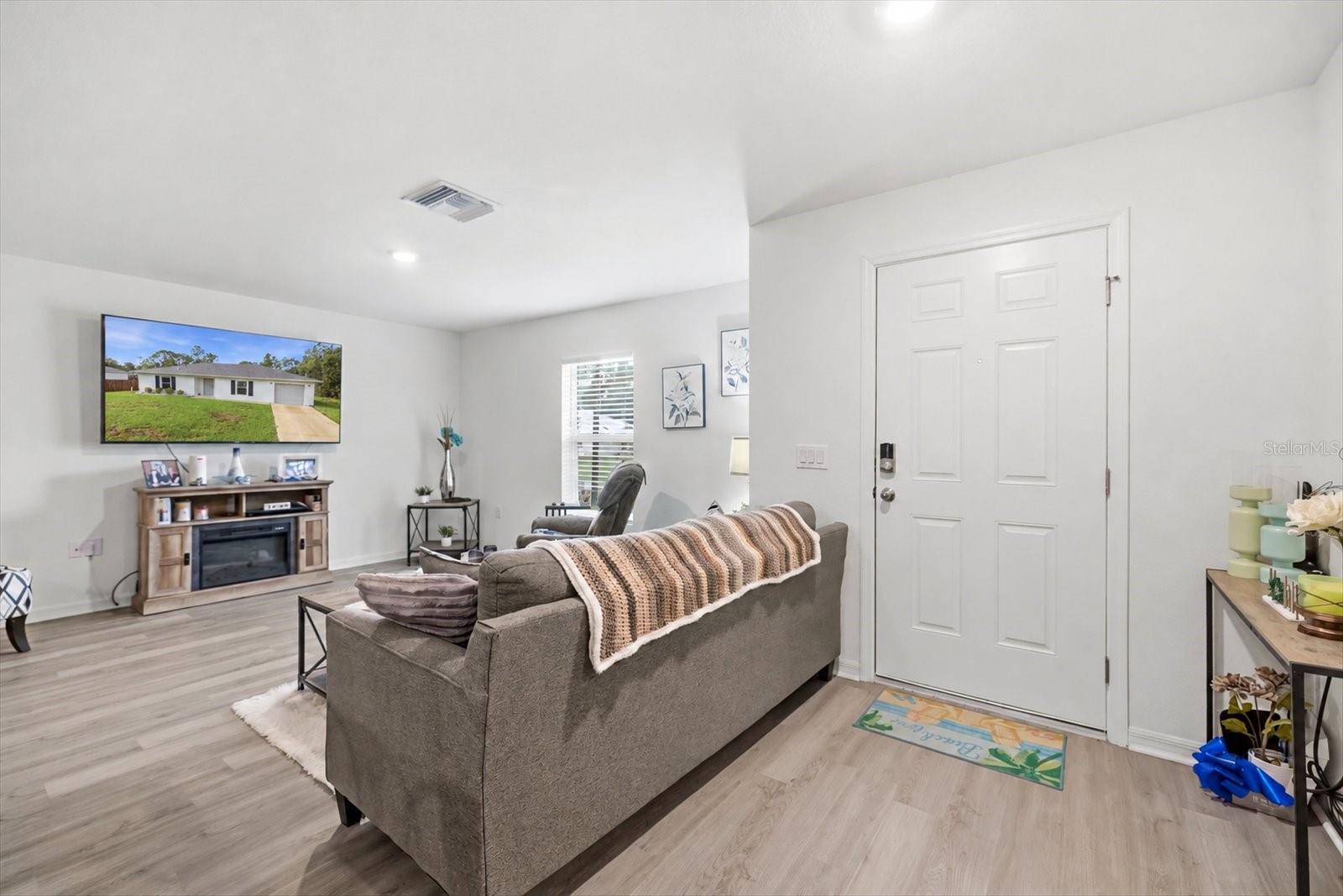 5641 CISSUS AVE — photo 15