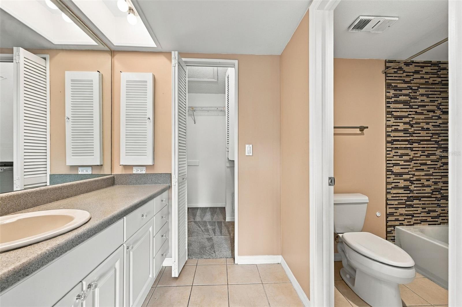 3165 LANDMARK DR #724 — photo 26