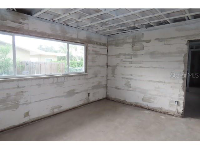 12713 137TH LN — photo 22