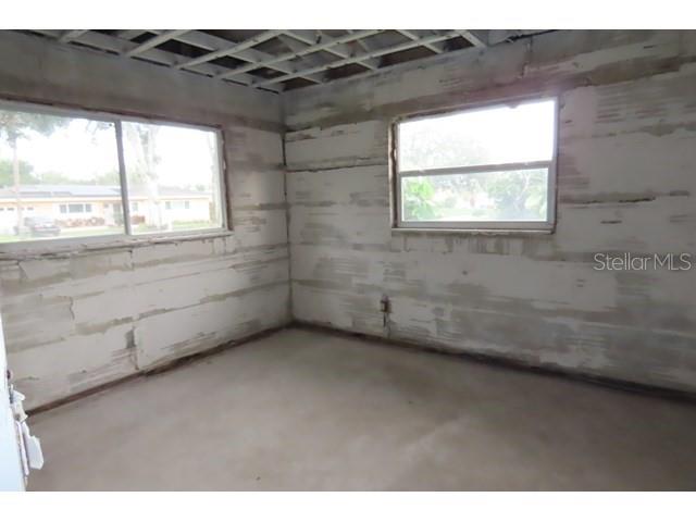 12713 137TH LN — photo 23