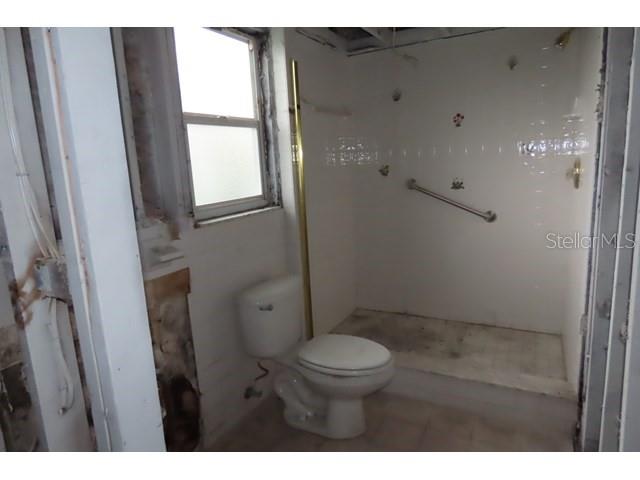 12713 137TH LN — photo 21