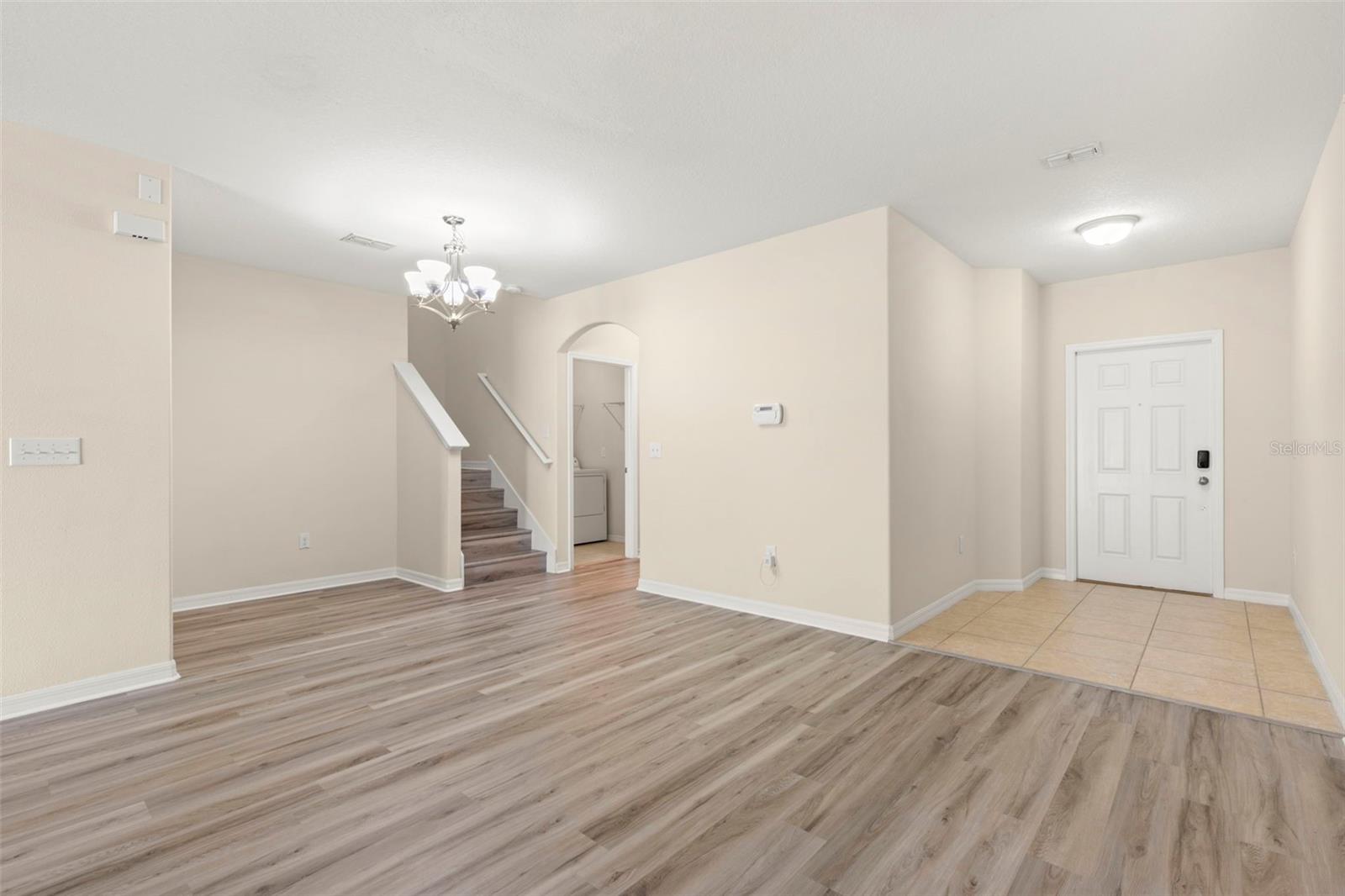 2719 GARDEN FALLS DR — photo 5