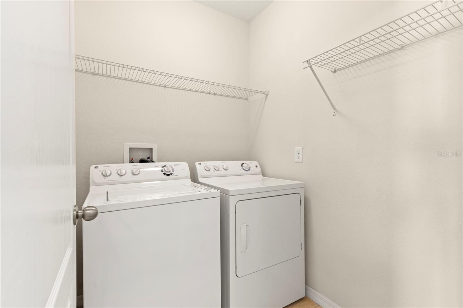 2719 GARDEN FALLS DR — photo 17