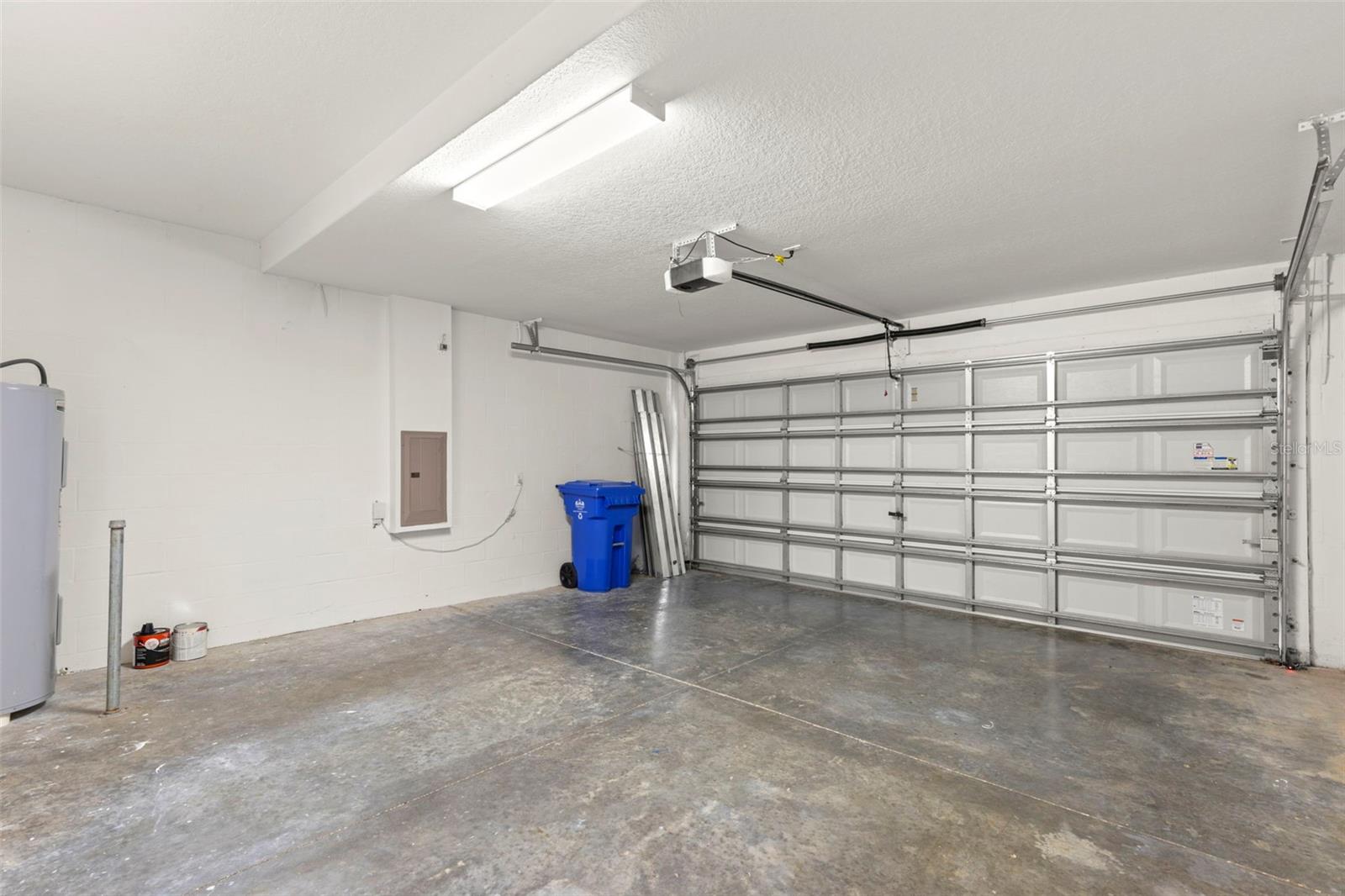 2719 GARDEN FALLS DR — photo 35