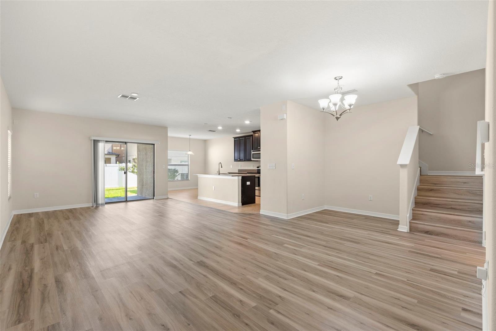 2719 GARDEN FALLS DR — photo 4