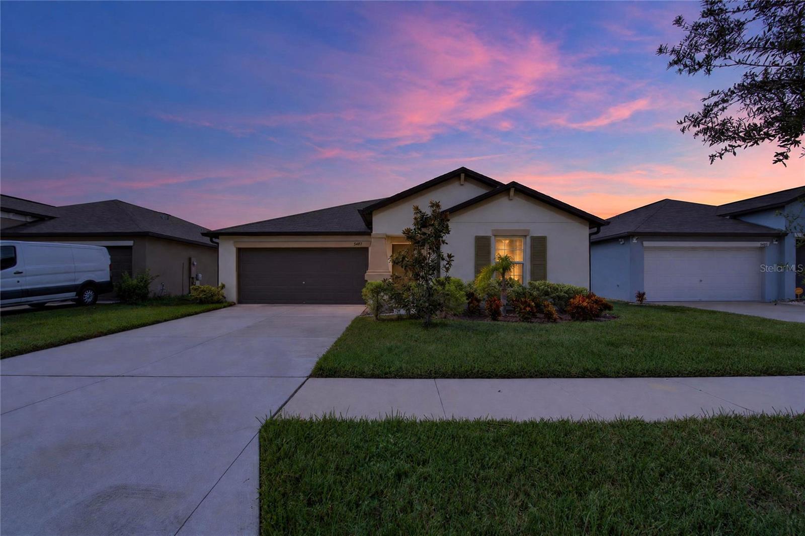 5487 BLUE AZURE DR — photo 8
