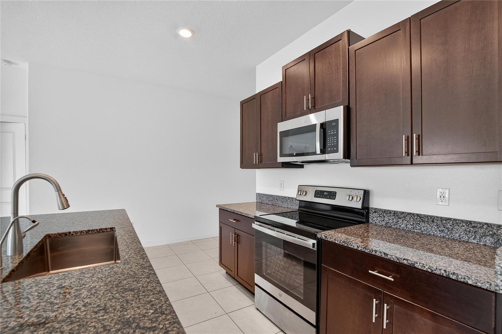 5487 BLUE AZURE DR — photo 13
