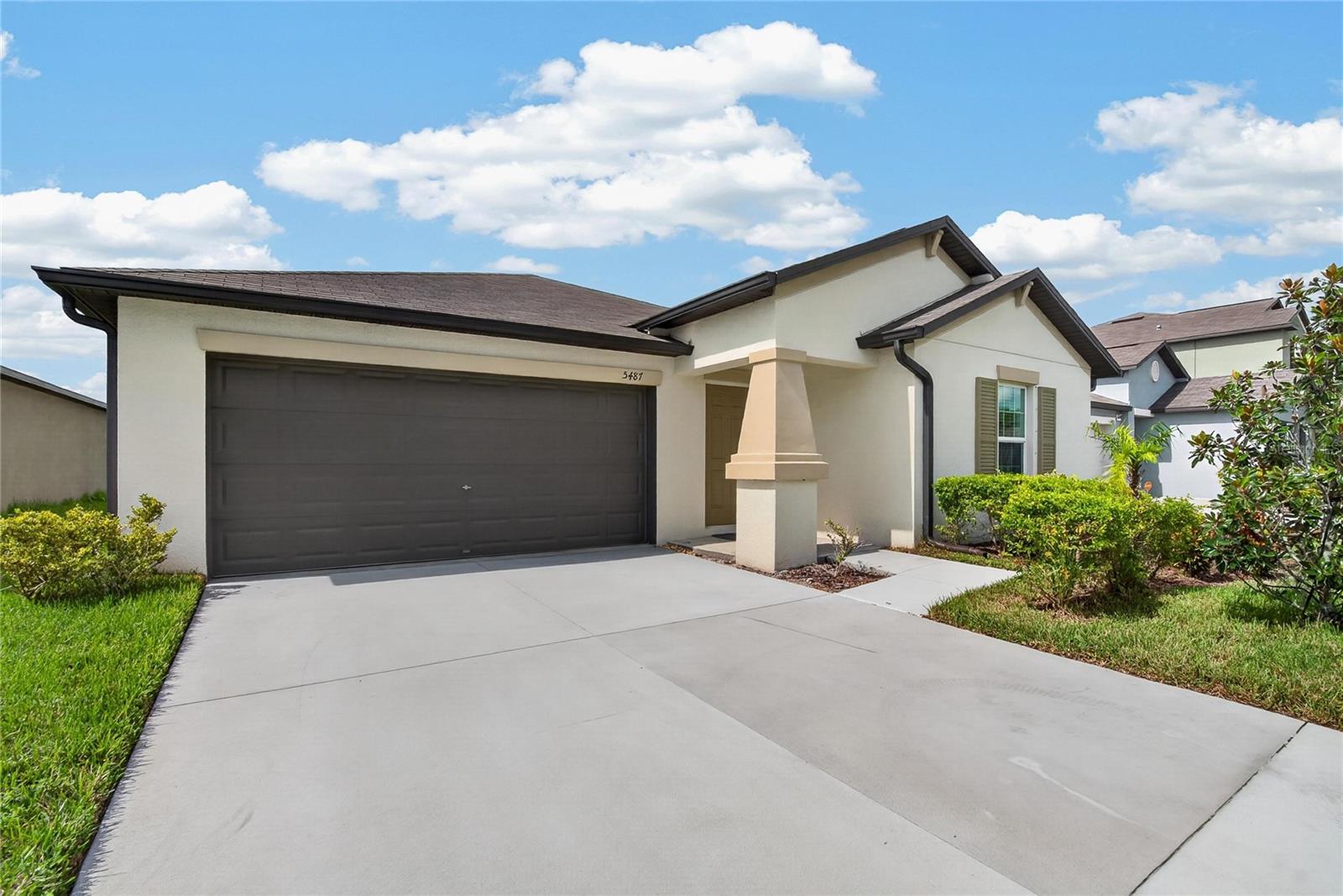 5487 BLUE AZURE DR — photo 2