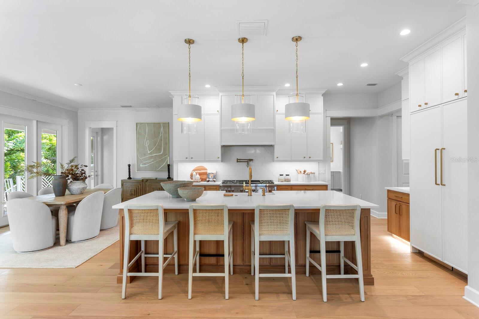2312 S OCCIDENT ST — photo 9