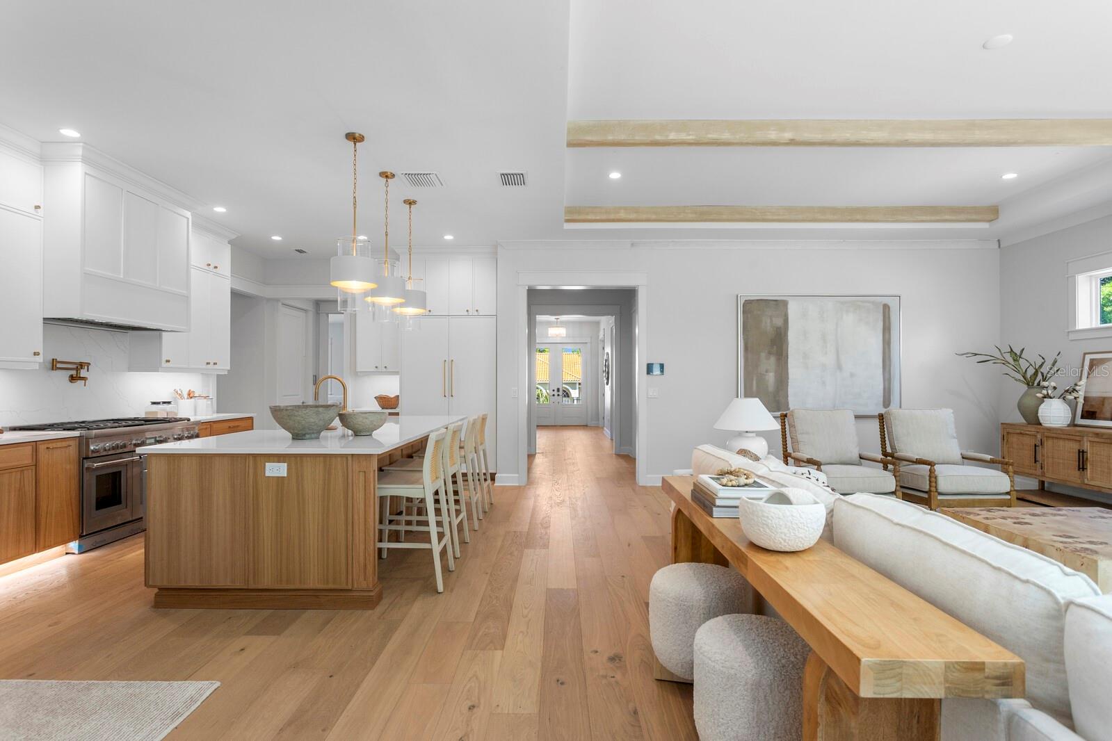 2312 S OCCIDENT ST — photo 8