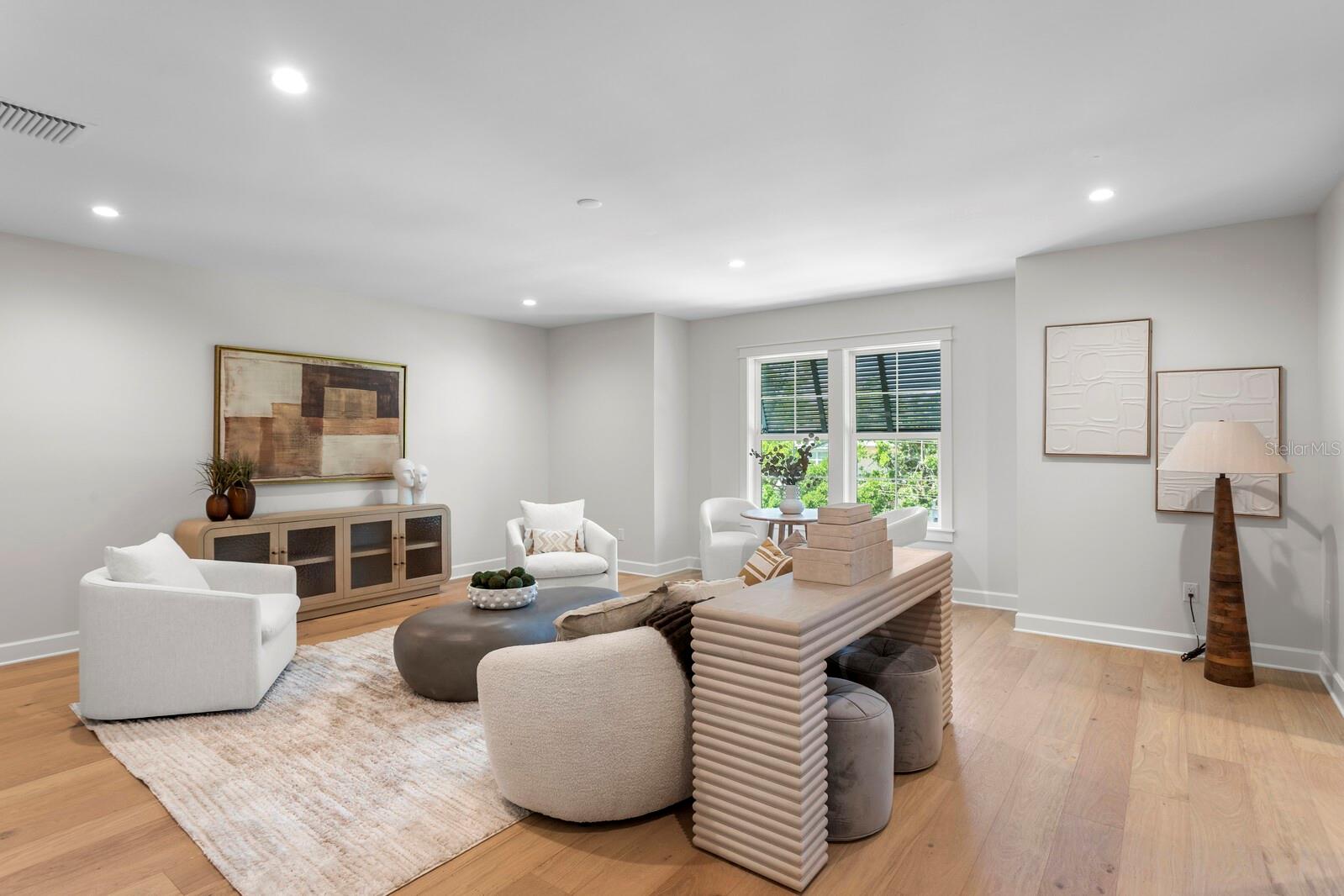 2312 S OCCIDENT ST — photo 34