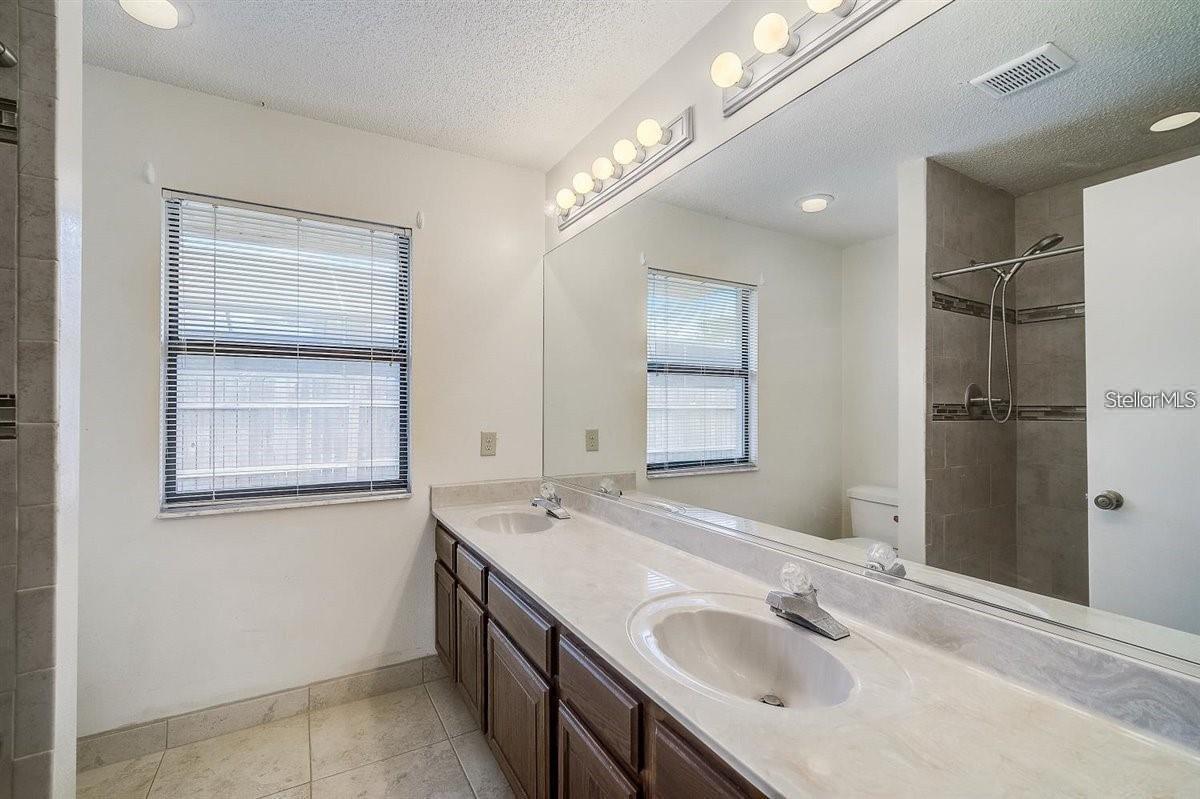6483 JARVIS RD — photo 5