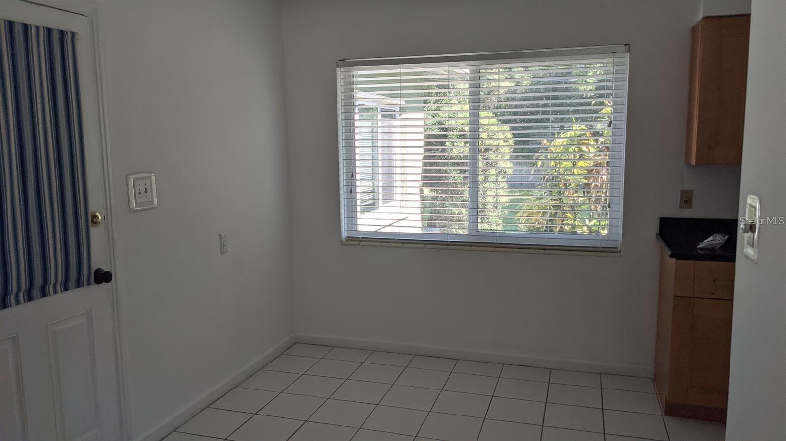2104 PALM TER — photo 10