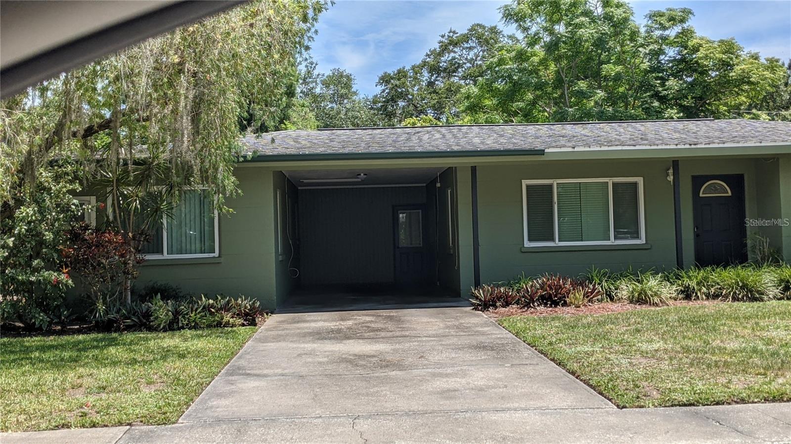 2104 PALM TER — photo 2