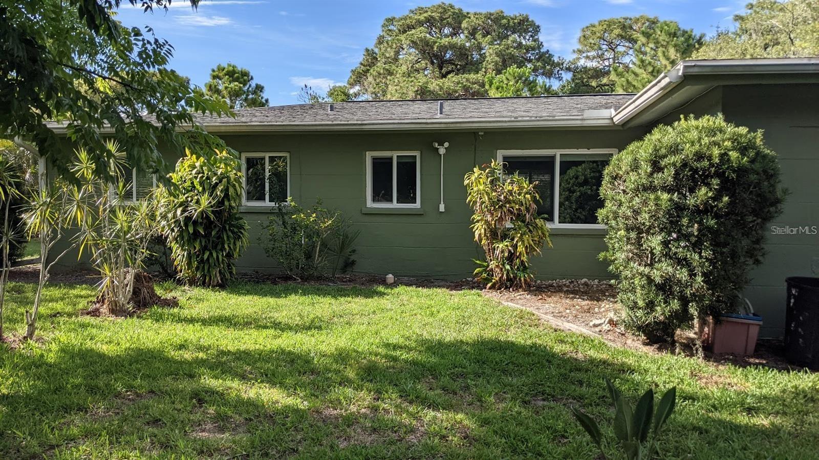 2104 PALM TER — photo 16