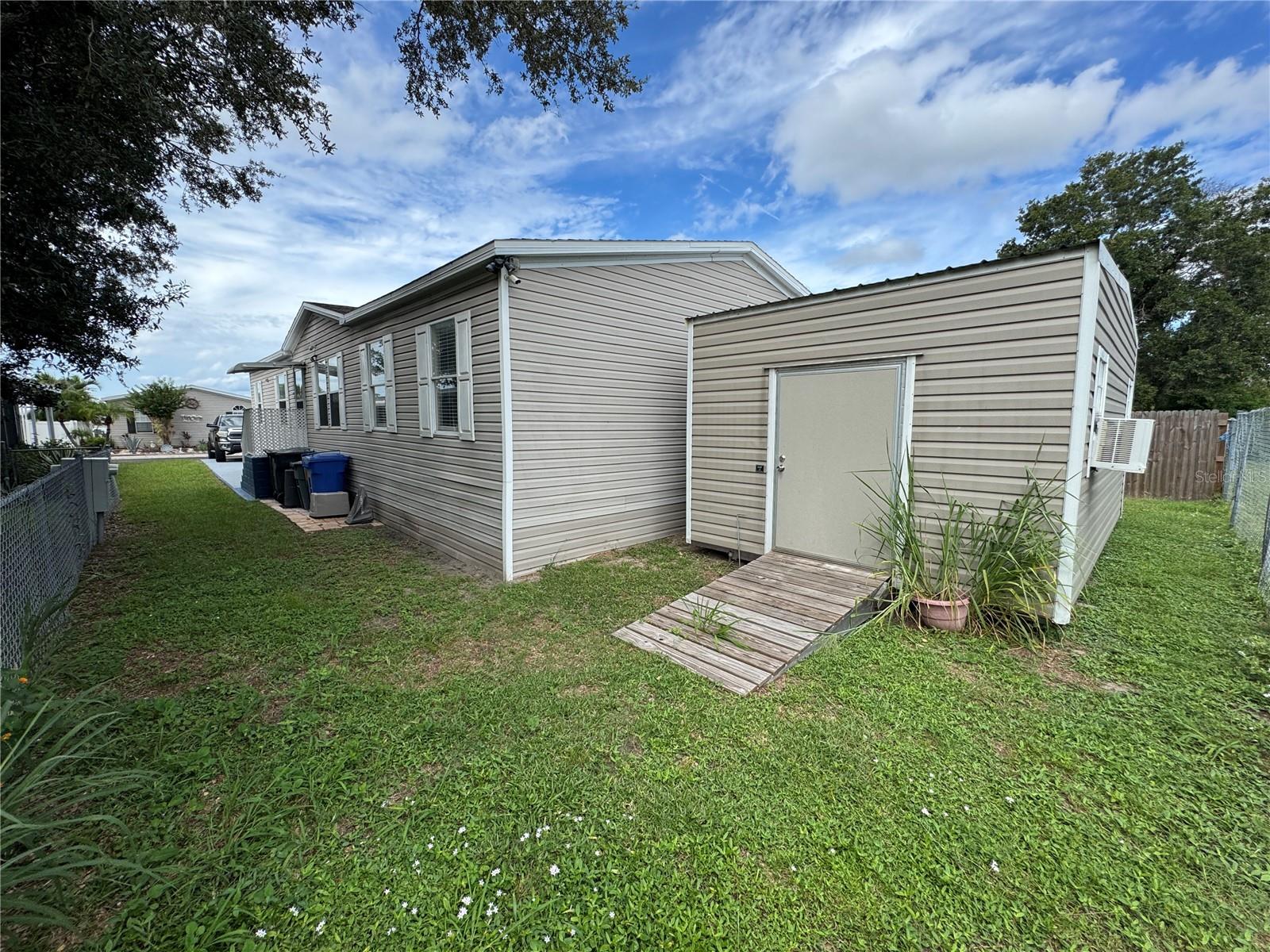 8471 FANTASIA PARK WAY — photo 2