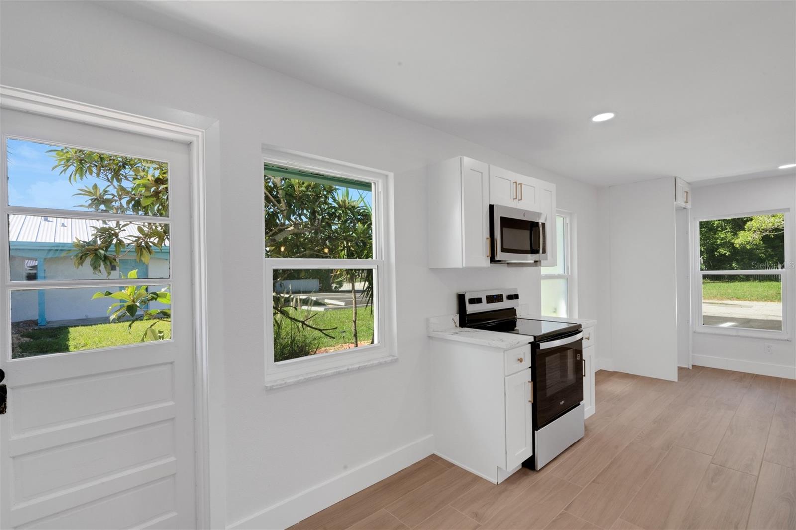221 BEL FOREST DR #3 — photo 21