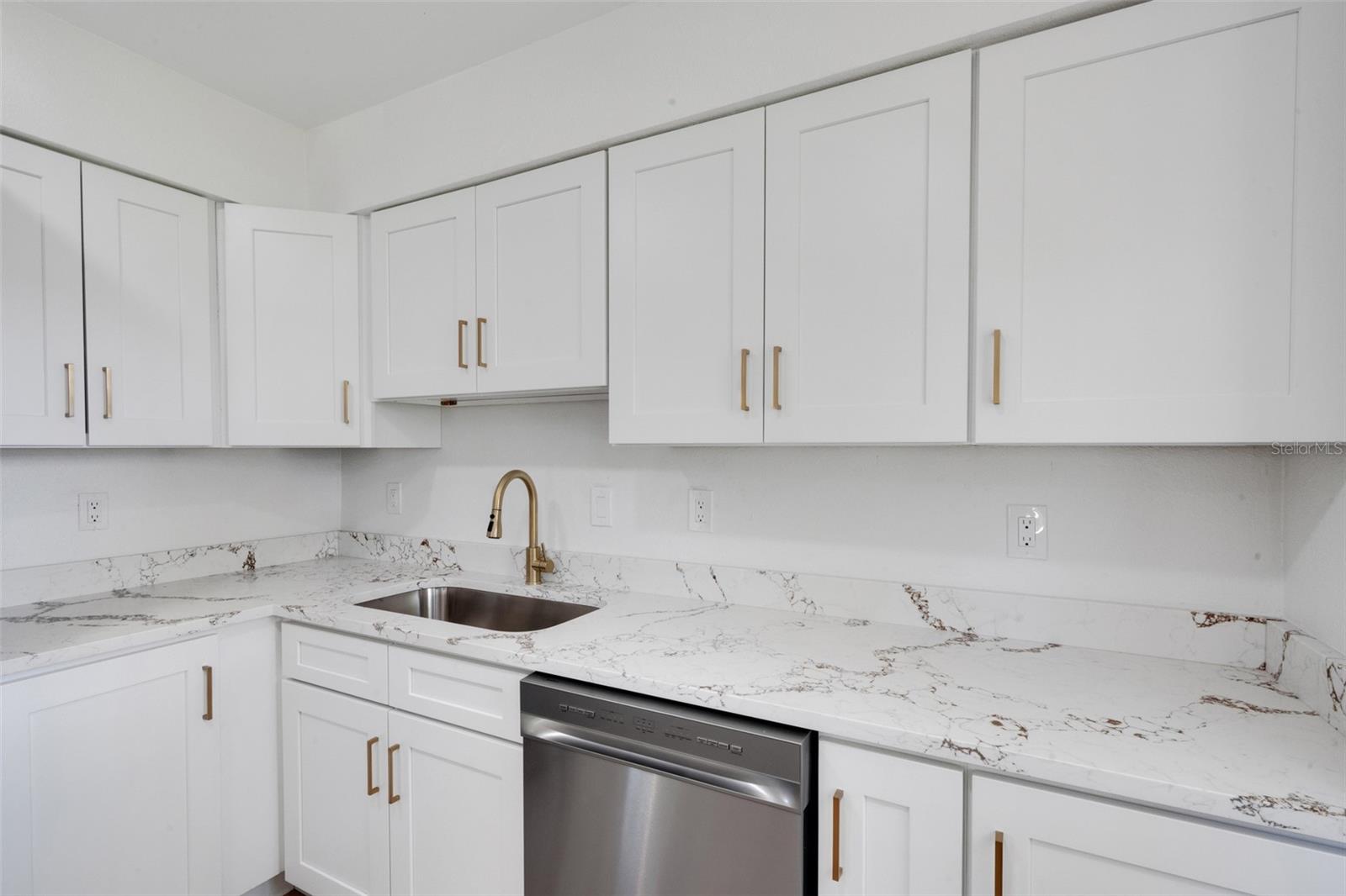 221 BEL FOREST DR #3 — photo 19