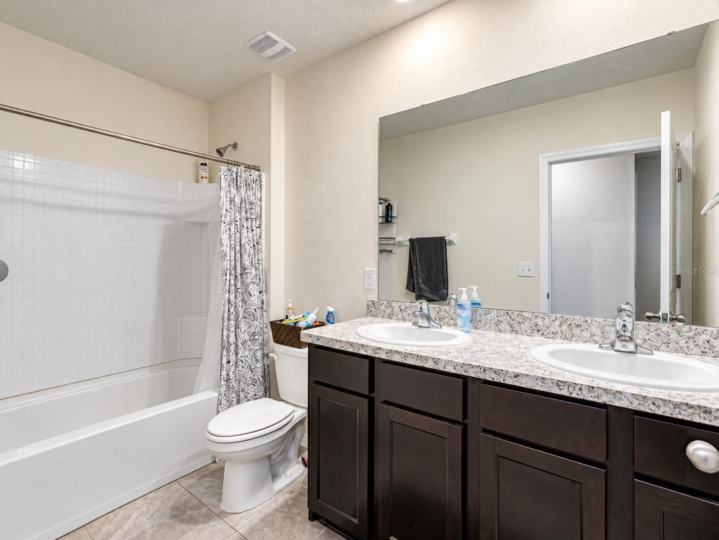 10940 TRAILING VINE DRIVE — photo 11