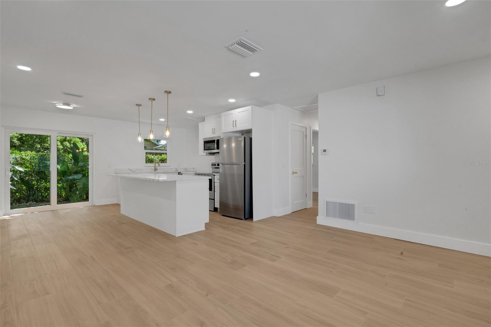 233 BEL FOREST DR #2 — photo 4