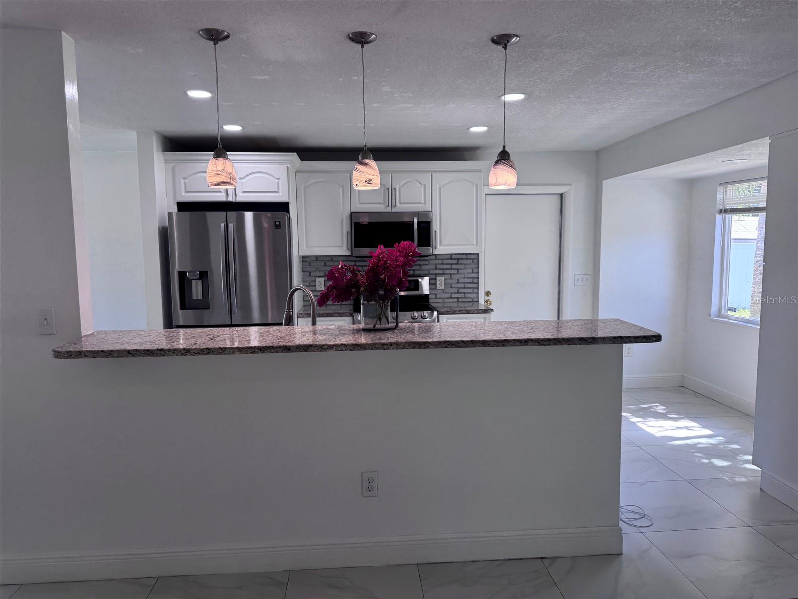 5208 CARROLLWOOD MEADOWS DR — photo 6