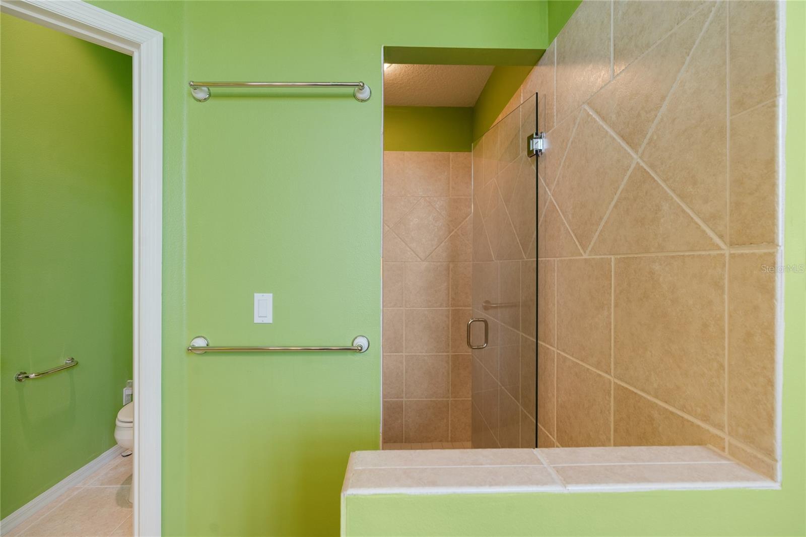 192 TALL TREES CT — photo 36