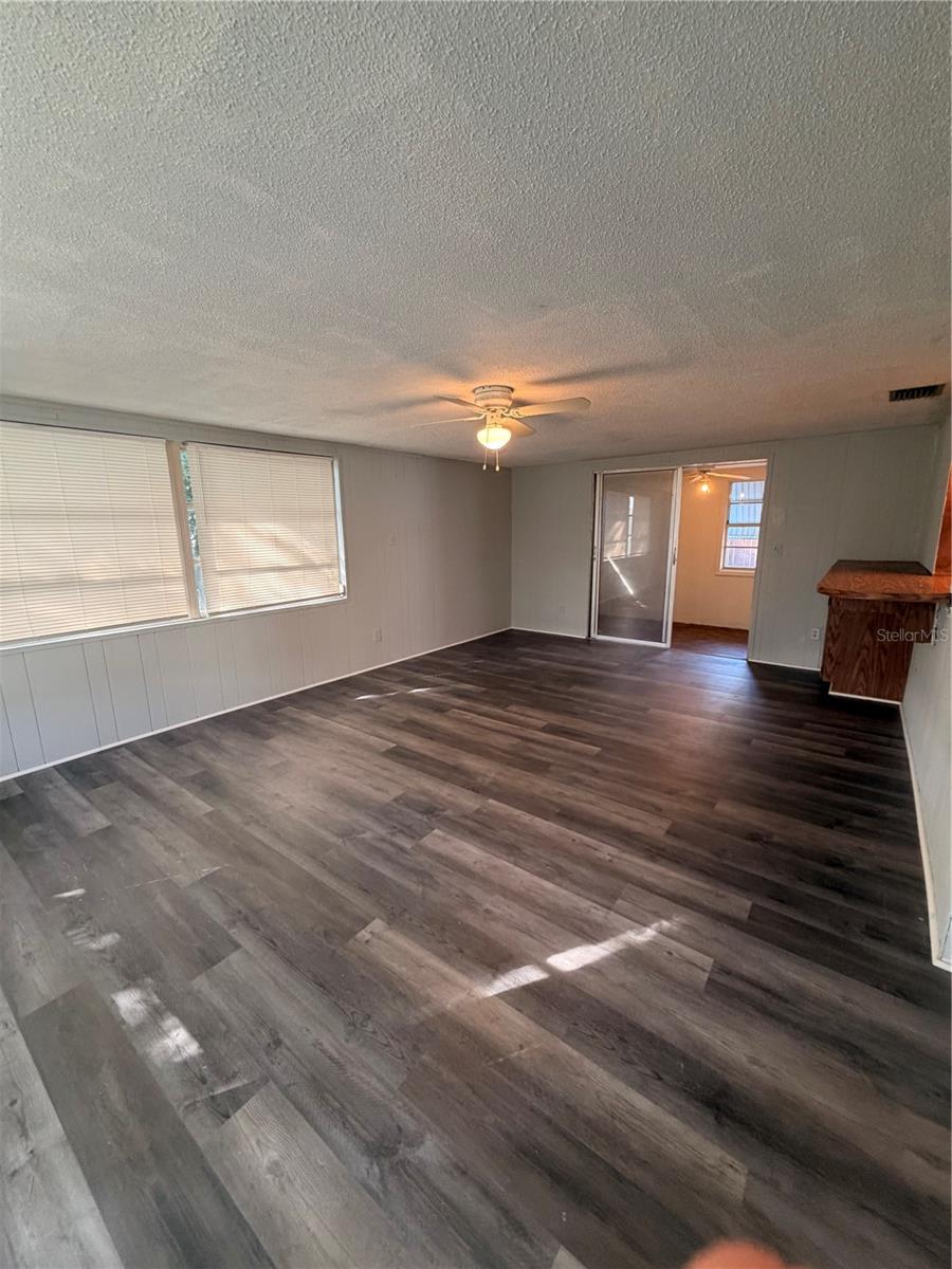 5604 CHEYENNE DR — photo 13